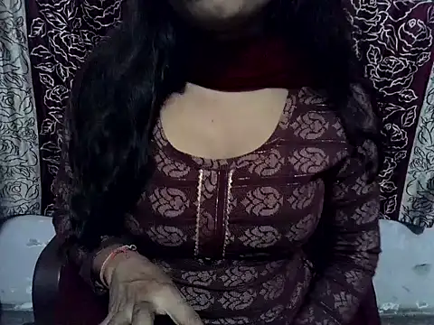 SIYA MAVI online show from October 1, 2025, 1:48 pm