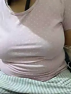 mallupriyapriya online show from June 29, 2026, 5:45 pm