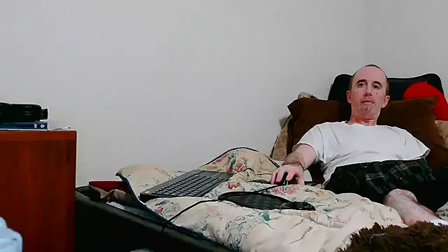 drummer9 online show from November 27, 2025, 1:17 am