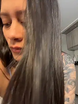 squirtqueentati online show from June 20, 2026, 5:45 am