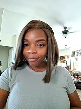 Snapshot of Sade_summer chatting on January 3, 2025, 5:53 pm Sade summer online show from January 3, 2025, 5:53 pm