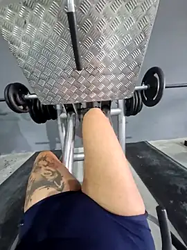 AliceRuivinha2 online show from September 23, 2025, 12:01 pm