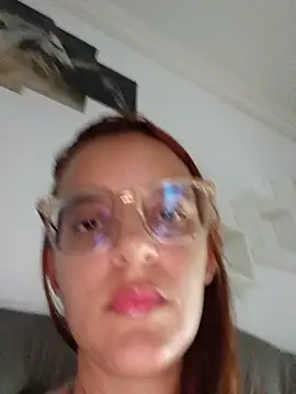 AliceRuivinha2 online show from July 11, 2026, 2:56 am