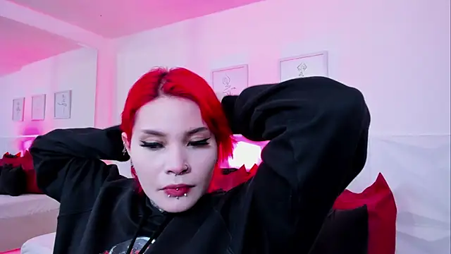 jinxv nuss online show from June 10, 2026, 2:46 am