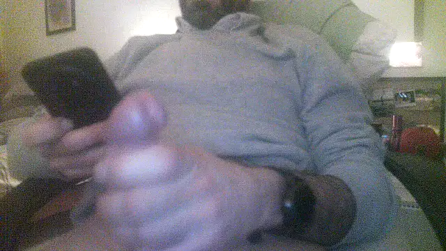 Snapshot of Patrickhound chatting on February 23, 2026, 12:34 am Patrickhound online show from February 23, 2026, 12:34 am