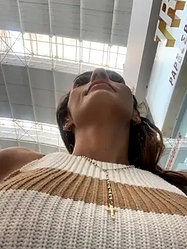 Samantha bigboobs online show from December 20, 2025, 4:32 pm