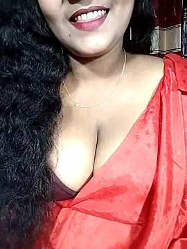 Snapshot of YERY_HOT chatting on December 2, 2025, 5:47 pm YERY HOT online show from December 2, 2025, 5:47 pm