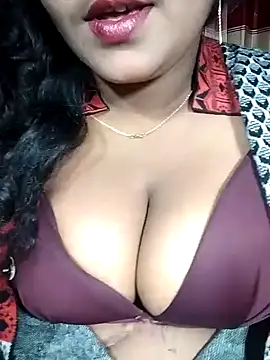 Snapshot of YERY_HOT chatting on December 1, 2025, 4:41 pm YERY HOT online show from December 1, 2025, 4:41 pm