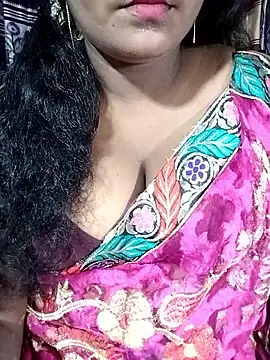 Snapshot of YERY_HOT chatting on September 19, 2025, 5:50 pm YERY HOT online show from September 19, 2025, 5:50 pm