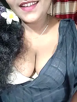 Snapshot of YERY_HOT chatting on October 4, 2025, 6:09 pm YERY HOT online show from October 4, 2025, 6:09 pm