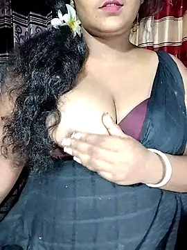 Snapshot of YERY_HOT chatting on September 14, 2025, 8:26 am YERY HOT online show from September 14, 2025, 8:26 am