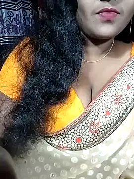 Snapshot of YERY_HOT chatting on November 14, 2025, 5:38 pm YERY HOT online show from November 14, 2025, 5:38 pm