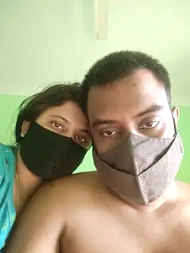 Hot Nila online show from October 12, 2025, 7:43 am