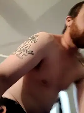 Snapshot of douchydan42 chatting on March 7, 2025, 11:29 am douchydan42 online show from March 7, 2025, 11:29 am