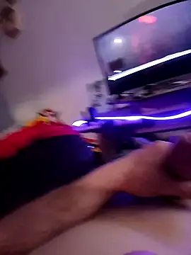 Snapshot of douchydan42 chatting on February 9, 2025, 6:11 am douchydan42 online show from February 9, 2025, 6:11 am