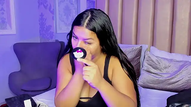 KonyBell online show from October 3, 2025, 1:23 pm