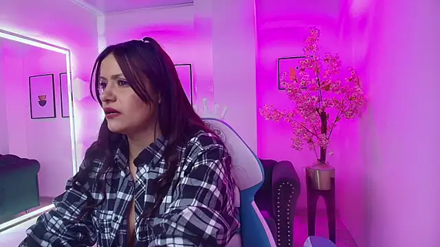 Snapshot of Arianna_sweeet chatting on February 7, 2026, 3:47 am Arianna sweeet online show from February 7, 2026, 3:47 am