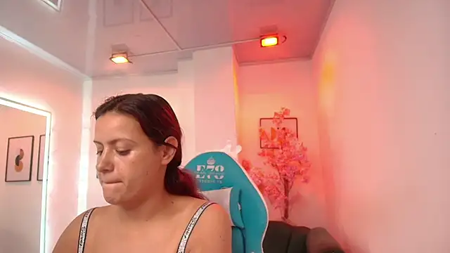 Snapshot of Arianna_sweeet chatting on March 12, 2026, 3:23 am Arianna sweeet online show from March 12, 2026, 3:23 am