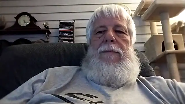 Futura intx online show from April 21, 2026, 11:22 pm