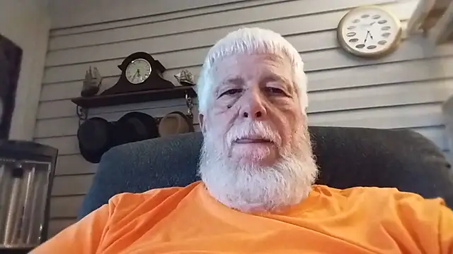 Futura intx online show from June 4, 2026, 10:36 pm