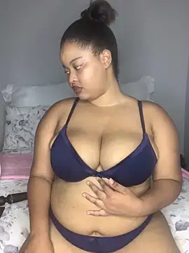 sexytinashe21 online show from February 25, 2026, 6:52 pm