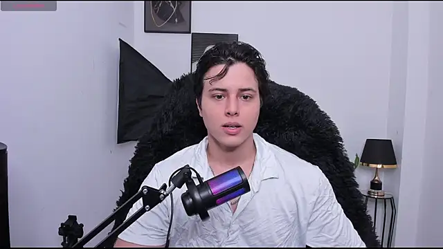 Thom Ohtani online show from March 14, 2025, 12:21 am