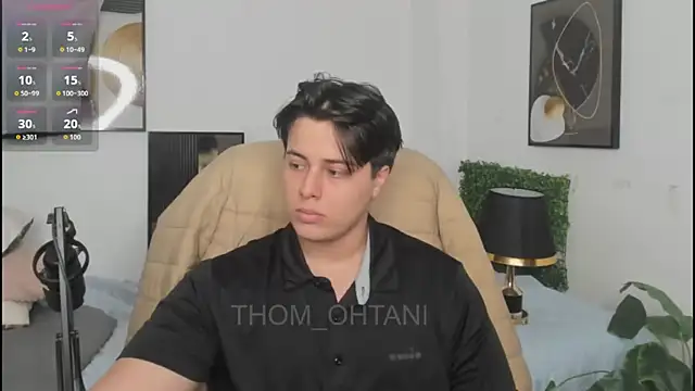 Snapshot of Thom_Ohtani chatting on May 25, 2026, 12:43 am Thom Ohtani online show from May 25, 2026, 12:43 am