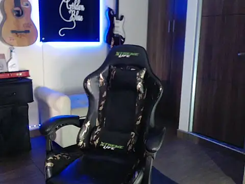 Snapshot of Ginny_gazanisex chatting on January 8, 2025, 7:34 pm Ginny gazanisex online show from January 8, 2025, 7:34 pm