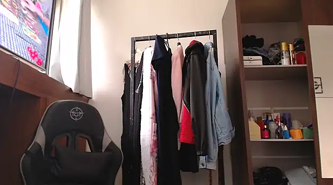 Snapshot of loirascorpio chatting on February 18, 2025, 4:03 pm loirascorpio online show from February 18, 2025, 4:03 pm