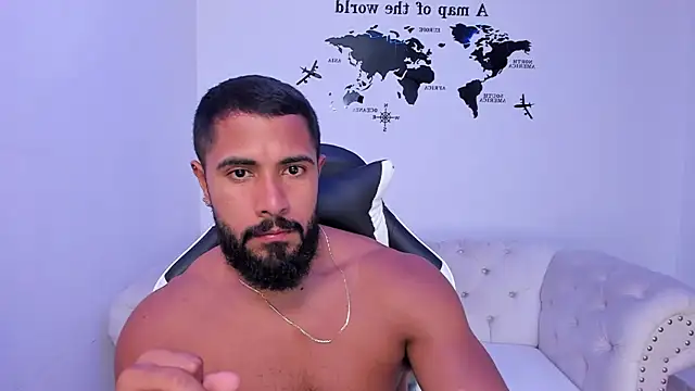 Santiago huntt online show from September 23, 2025, 9:22 pm