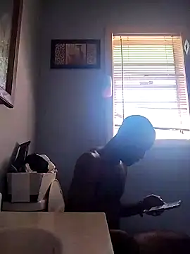 Snapshot of Ass_Everywere chatting on February 25, 2025, 4:04 pm Ass Everywere online show from February 25, 2025, 4:04 pm