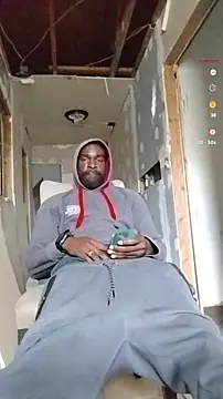 Snapshot of Ass_Everywere chatting on March 20, 2025, 6:20 pm Ass Everywere online show from March 20, 2025, 6:20 pm