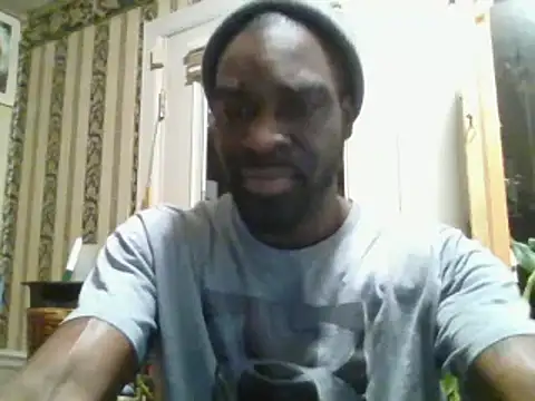 Snapshot of Ass_Everywere chatting on February 27, 2025, 5:18 am Ass Everywere online show from February 27, 2025, 5:18 am