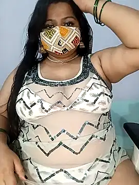 BigAssSarah online show from February 2, 2026, 1:21 pm