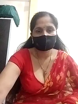 priyancyfun online show from April 13, 2026, 4:22 pm