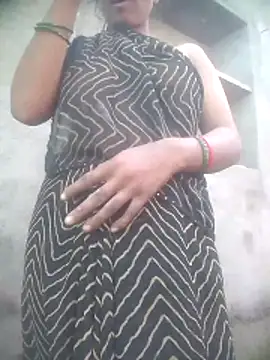 Amaya Bajwa online show from February 7, 2026, 4:42 am