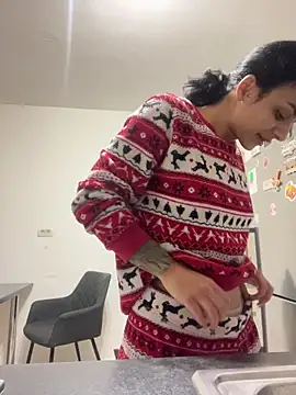 NNNoire online show from December 3, 2025, 5:23 pm