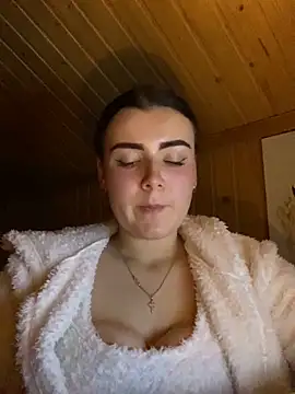 Snapshot of mewKate chatting on March 18, 2026, 6:09 pm mewKate online show from March 18, 2026, 6:09 pm