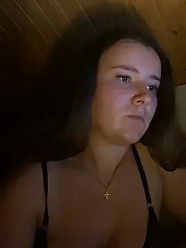 mewKate online show from June 30, 2026, 10:43 pm