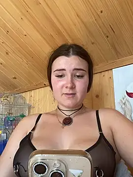 mewKate online show from June 24, 2026, 1:21 pm