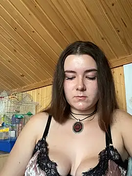 mewKate online show from June 7, 2026, 4:34 pm