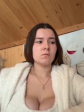 Snapshot of mewKate chatting on February 5, 2026, 2:13 pm mewKate online show from February 5, 2026, 2:13 pm