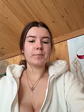 Snapshot of mewKate chatting on February 11, 2026, 11:10 am mewKate online show from February 11, 2026, 11:10 am