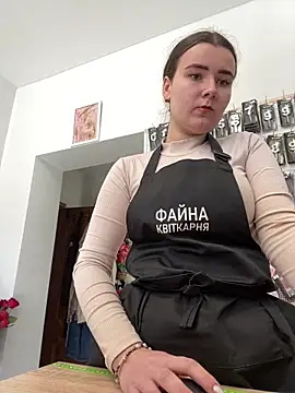 Snapshot of mewKate chatting on March 13, 2026, 12:43 pm mewKate online show from March 13, 2026, 12:43 pm