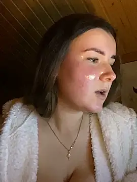 Snapshot of mewKate chatting on March 14, 2026, 6:03 pm mewKate online show from March 14, 2026, 6:03 pm