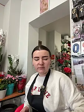 Snapshot of mewKate chatting on March 17, 2026, 3:04 pm mewKate online show from March 17, 2026, 3:04 pm