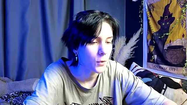 Snapshot of Hyeon_Jin chatting on February 9, 2025, 8:45 pm Hyeon Jin online show from February 9, 2025, 8:45 pm