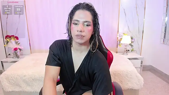 TylerBloom online show from April 30, 2026, 2:13 pm