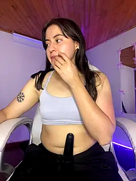 Camila pinkk online show from October 15, 2025, 7:11 pm