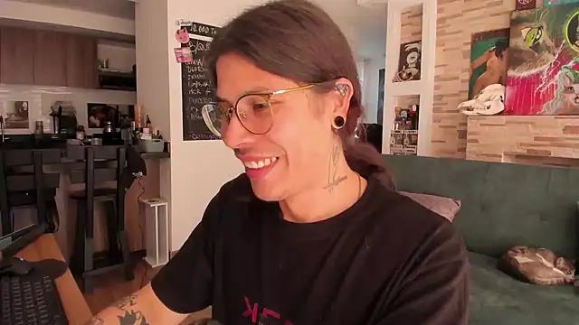 shamelesss  online show from October 6, 2025, 7:47 pm